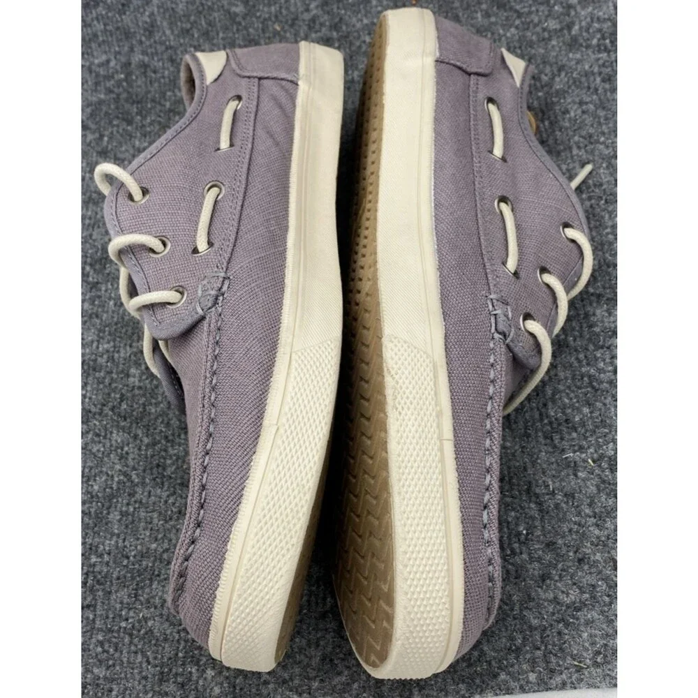 Toms Men's Mauve Canvas Boat Shoes with Cream Accents